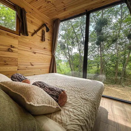 Insolite Le Coin Du Bucheron * Monts-sur-Guesnes