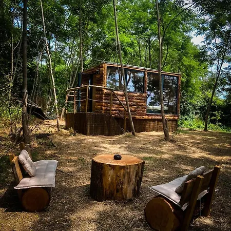 شاليه Insolite Le Coin Du Bucheron