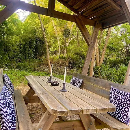 شاليه Insolite Le Coin Du Bucheron *