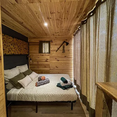 Insolite Le Coin Du Bucheron